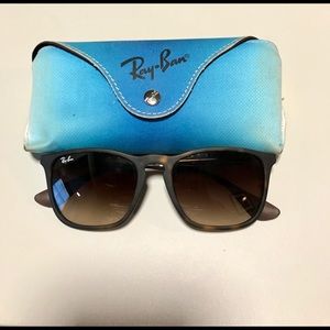 Women’s Ray Ban Sunglasses